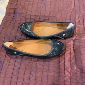 Ugg Navy Blue Patent Leather flats size 9
